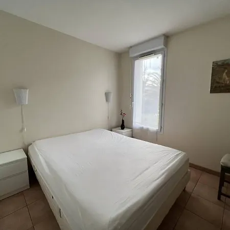 T3 A Cambo-les-bains: Confort, Animaux Acceptes, Parking - Fr-1-495-20 * 캄보레방